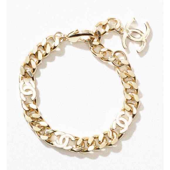 Chanel 22S Gold Chain Link Interlocking CC White Adjustable Runway Arm Bracelet - Picture 1 of 16